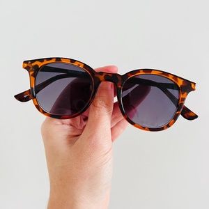 NEW Reading Tortoise Sunglasses +2.75